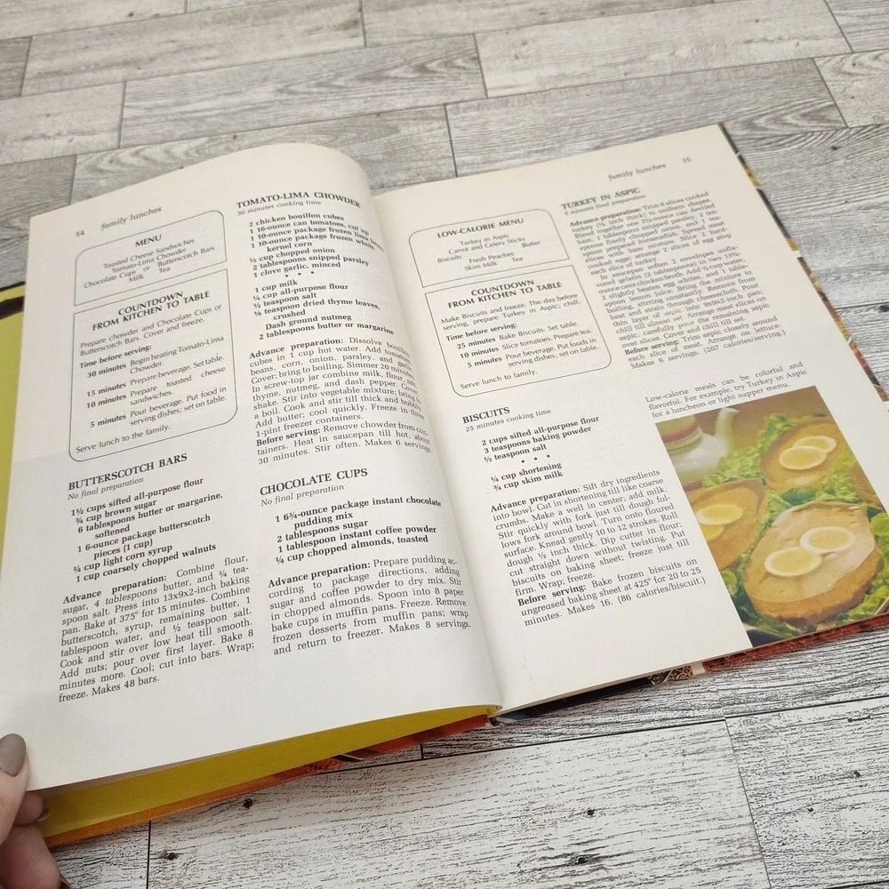 Make Ahead Cook Book Better‎ Homes Gardens 1971 Vintage Hardcover BHG Cookbook